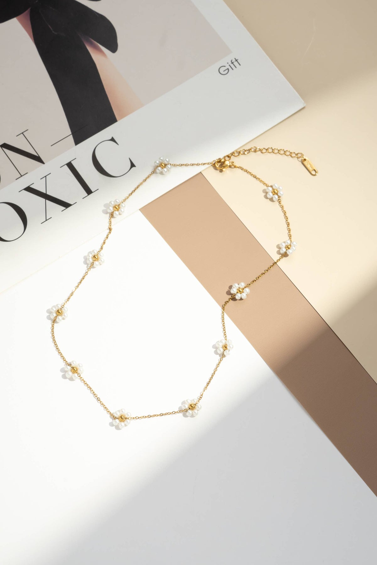 Collana Flora
